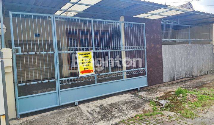RUMAH SIAP HUNI KAWASAN ELITE SOLOBARU 1