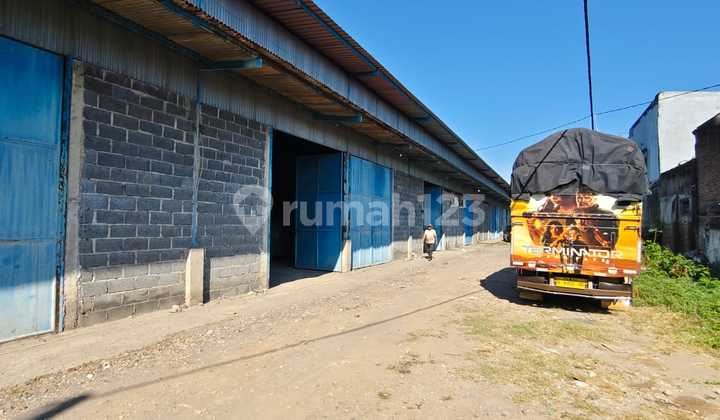 Warehouse for Rent in Ngagel. Suitable for Workshop Business. Warehouse for Rent in Ngagel. Suitable for Workshop Business.