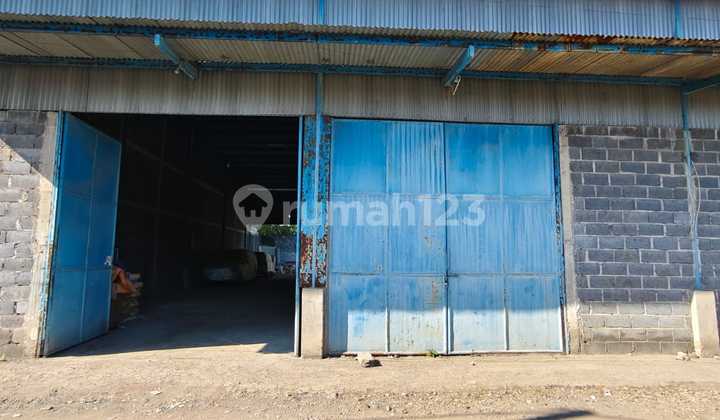 Warehouse for Rent in Ngagel. Suitable for Workshop Business. Warehouse for Rent in Ngagel. Suitable for Workshop Business.