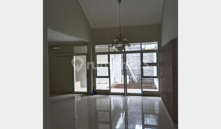 For Rent Rumah Bagus di Tatar Jingganagara