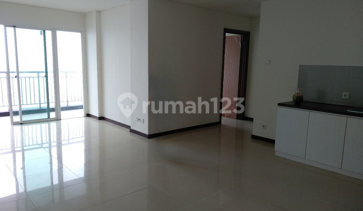 Good Condo, Ready to Occupy 3BR, in Pluit, North Jakarta Good Condo, Ready to Occupy 3BR, in Pluit, North Jakarta