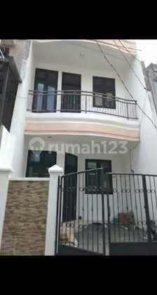 Rumah Mungil, Tanjung Duren, Lokasi Strategis, Rumah Mungil, Tanjung Duren, Lokasi Strategis,