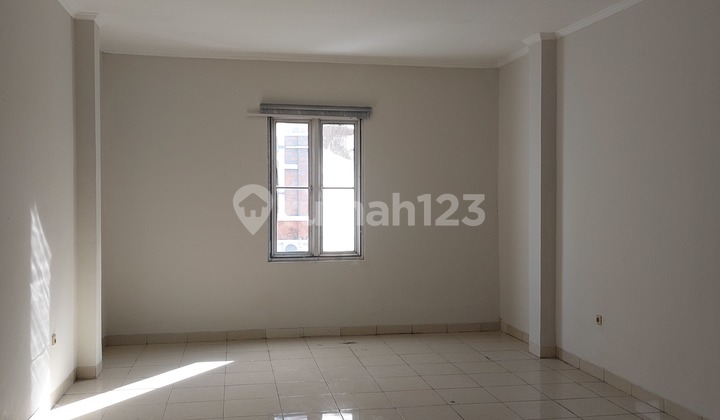 Neat Shop House, Ready to Occupy, Boulevard Gading Serpong