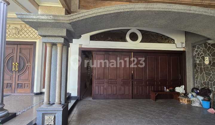 Dijual Rumah Mewah Lokasi Strategis Bintang Diponggo 2