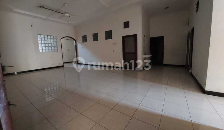 FOR SALE/RENT HOUSE IN DHARMAHUSADA INDAH