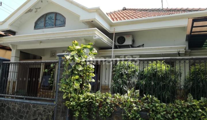 DIJUAL RUMAH LOKASI STRATEGIS TAMAN KETINTANG BARU 2