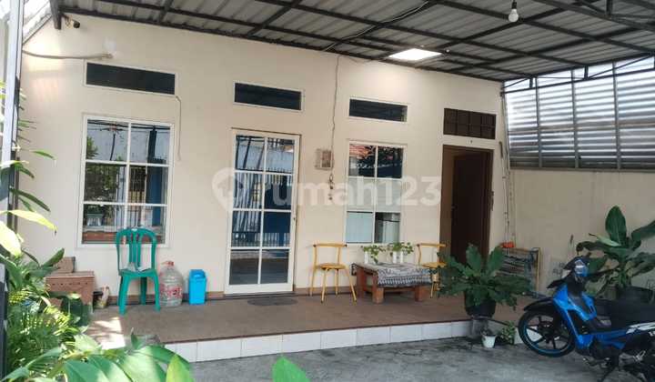 Dijual Rumah Hitung Tanah Lokasi Petemon