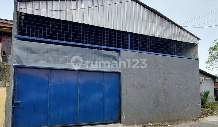Kampung Belakang, Kalideres, Jakbar..Dijual Gudang Siap Pakai, Akses Truck Molen dan 6 Ban, 1 Kantor, 1 Mess Karyawan, Listrik 11000w, Sertifikat Hak Milik. Kampung Belakang, Kalideres, Jakbar..Dijual Gudang Siap Pakai, Akses Truck Molen dan 6 Ban, 1 Kantor, 1 Mess Karyawan, Listrik 11000w, Sertifikat Hak Milik.