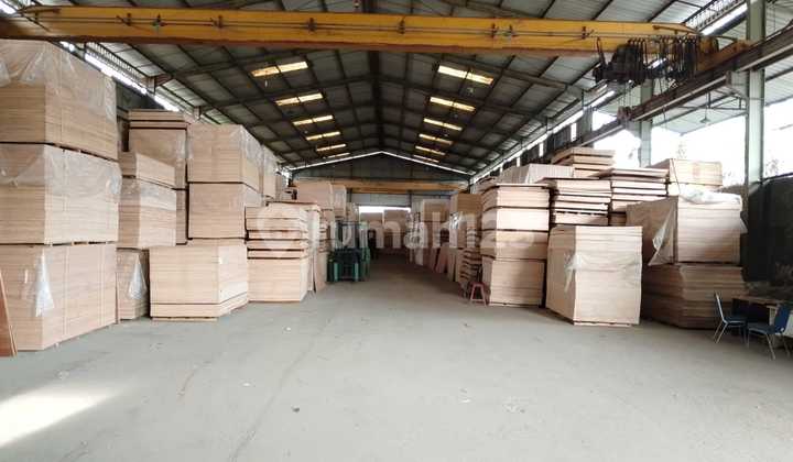 Kavling Dpr, Cipondoh, Tgr..Disewa Gudang, Akses Kontainer 40F, bisa Utk Produksi Ringan, Ada Hoist dan Office Kecil, PLN 13000W, Air Tanah, Shm.-Wt