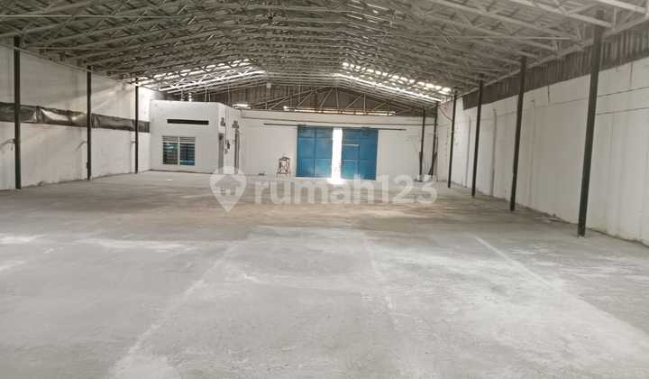 Kapuk Kamal, Jakbar..Disewa Gudang, Minimal Sewa 2 Thn, Deposit 15Jt jika Utk Taruh Brg Ringan, Deposit 20Jt jika Utk Taruh Brg Berat, Akses Kontainer 20F, PLN 5000W, Air Tanah.-Wt