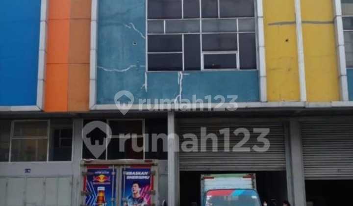 Duta Indah Iconic - Tangerang - Warehouse, 40ft container access, PLN 5500w Token, Warehouse permit, 3-storey office, Piped water Duta Indah Iconic - Tangerang - Warehouse, 40ft container access, PLN 5500w Token, Warehouse permit, 3-storey office, Piped water