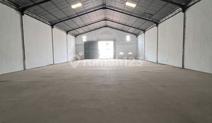 Pantai Indah Dadap, Kosambi, Tgr..Disewa Gudang Siap Pakai, Deposit 15jt, Hadap Barat Laut, Akses Kontainer 40F, Jalanan Cor Beton, Bebas Banjir, Listrik 2200w.