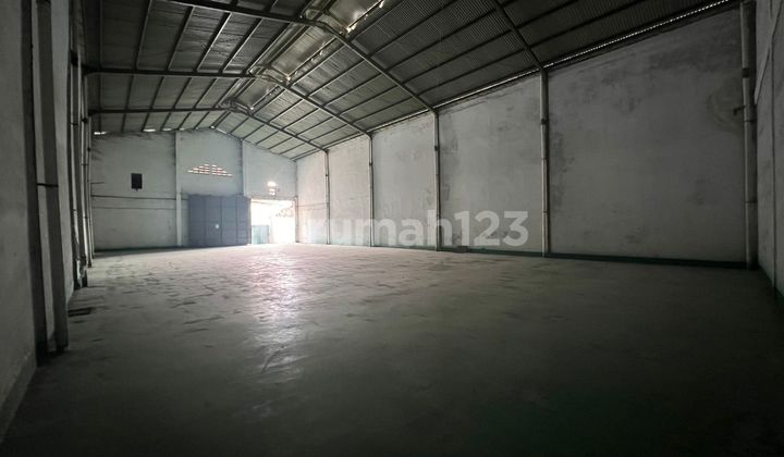 Pantai Indah Dadap, Jl Raya Prancis Dadap Tangerang - Renovated Warehouse + Office - Ready-to-Use 33,000 VA Power - 40ft Container Access