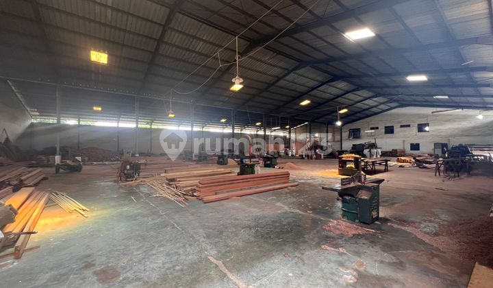 Agarindo Sukamantri Industrial Area, Pasar Kemis, Tgr.. For Sale: Nice Warehouse, 2-Storey Office, South and West Facing, Employee Mess, 40F Container Access, Flood-Free, 15 Minutes to Bitung Toll Gate, 100000W Electricity, SHM.-Rr