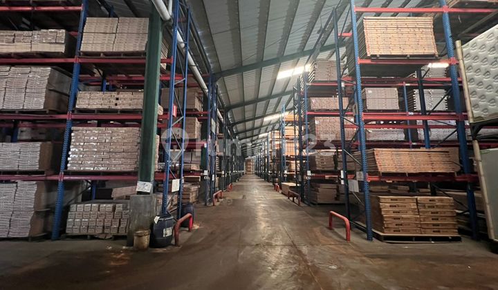 Pasir Jaya, Jatiuwung, Tgr..Disewa Gudang Bersama Siap Pakai, Hadap Barat, Luas Tanah Dalam Area 24.702 M2, Akses Kontainer 40F, Parkiran Besar, Tidak Banjir.-Rr