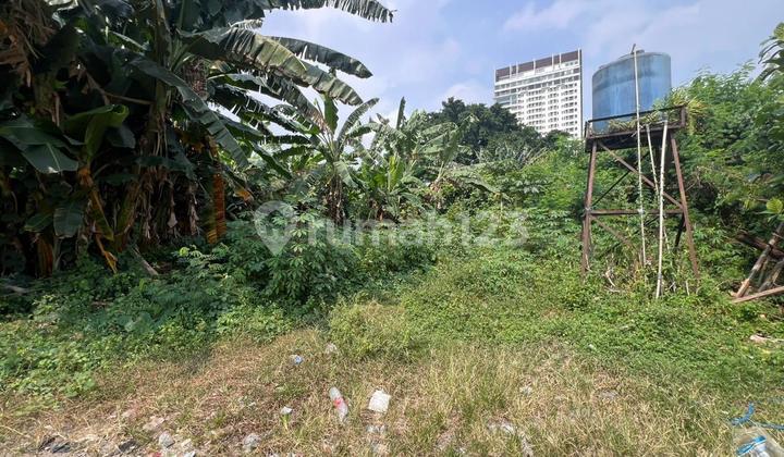 Jl Raya Pasar, Kebayoran Lama, South Jakarta..Large Land for Sale, Strategic Location, Bustling Area, Only 5 Minutes Walk from Busway Stop, Freehold Title. - Rr Jl Raya Pasar, Kebayoran Lama, South Jakarta..Large Land for Sale, Strategic Location, Bustling Area, Only 5 Minutes Walk from Busway Stop, Freehold Title. - Rr