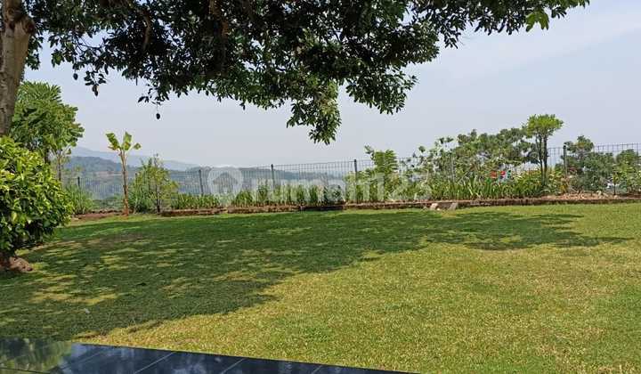 Ready-to-Occupy Prigen Villa Near Taman Dayu Toll Exit, East Java Ready-to-Occupy Prigen Villa Near Taman Dayu Toll Exit, East Java