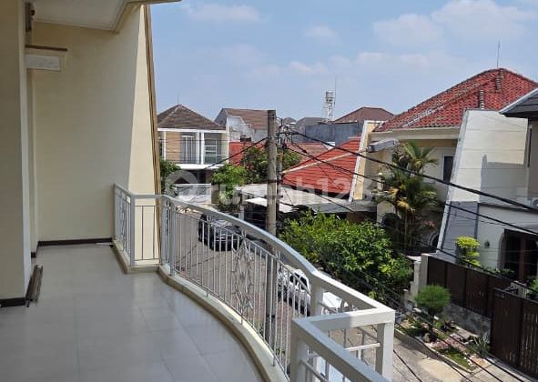 Rumah Bagus Aman Nyaman Dekat Mall, Srkolah Petra, Swasta,, Negeri, Rumah Sakit, Akes Bandara 2