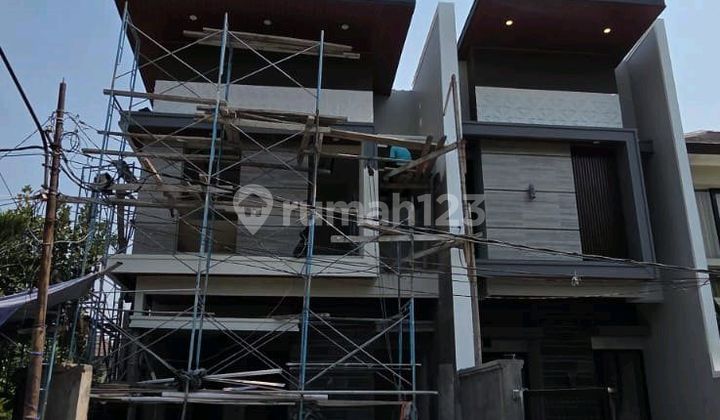 Rtumah Baru Hook Dekat Sekolah Petra, Negeri, Mall, Universitas Its, Airlangga, Akses Bandara 1