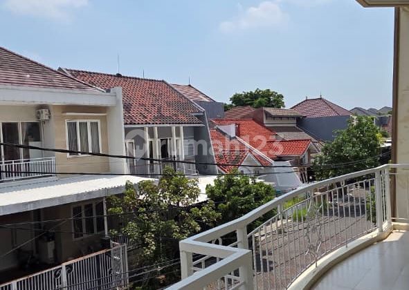 Rumah Bagus Aman Nyaman Dekat Mall, Srkolah Petra, Swasta,, Negeri, Rumah Sakit, Akes Bandara
