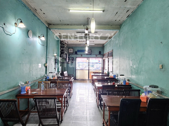 Ruko 2½ Lantai Harga Dekat NJOP Area Komersil di Johar Baru S8747