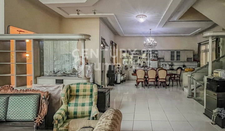 Rumah Mewah Hoek 3½ Lantai Semi Furnished Di Sunter S8773 2