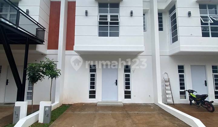 Rumah Modern Tanpa DP dan Siap Huni