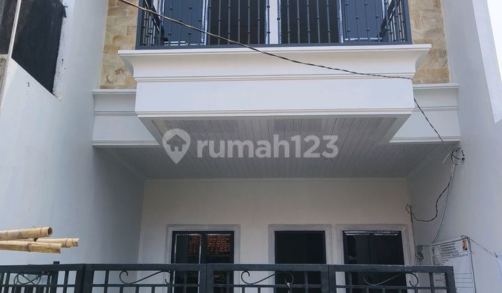Rumah Murah 2 Lantai Siap Huni Harga Rp 1.1 M