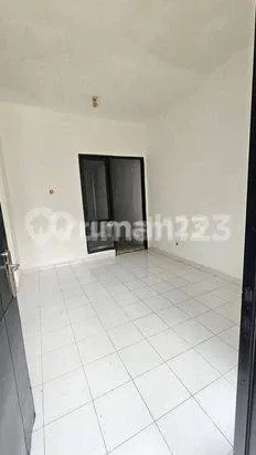 For Quick Sale: Serpong Terrace House in BSD City 2