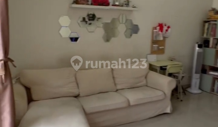 Nice House, 72m² Land Area in Nusaloka BSD 2