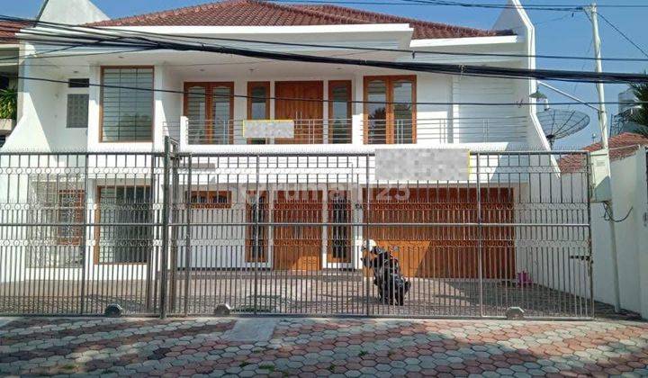 Disewakan Rumah untuk Tempat Usaha / Kantor / & Komersil Darmo Permai - Min. Sewa 3 Tahun 1