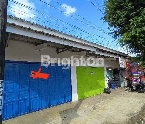 Mesin Air isi ulang + tokonya Mesin Air isi ulang + tokonya