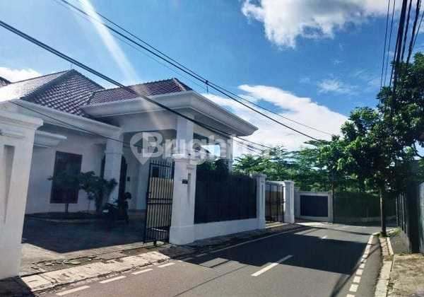 Dijual Rumah Mewah Luas Di Lebak Bulus Jakarta Selatan