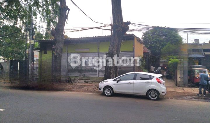 DIJUAL RUMAH LOKASI STRATEGIS DI PEJOMPONGAN BENDUNGAN HILIR JAKARTA PUSAT