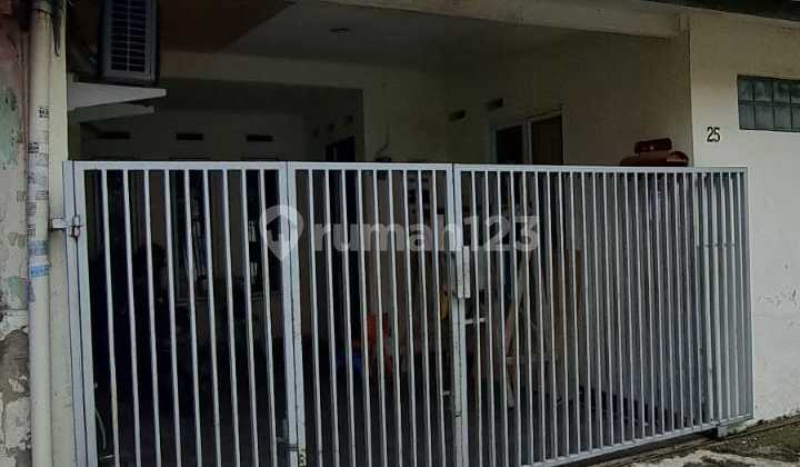 For Sale House in Bendungan Hilir Central Jakarta