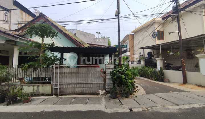 Dijual Rumah Di Lokasi Strategis Di Pejompongan Jakarta Pusat