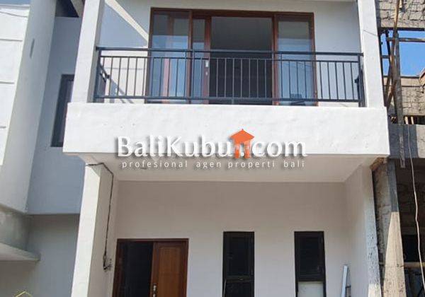 Prm.005.mja.a21 Dijual Rumah Siap Huni 3 Lt di Esternland Residence Jl Kor Jimbaran 2