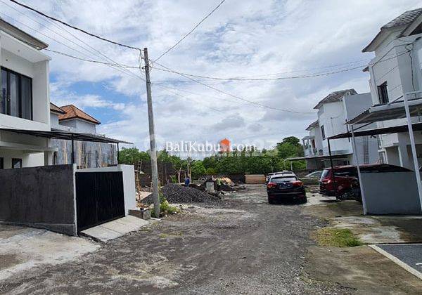 Prm.004.mja.jm.a18 Dijual Rumah 2 Lantai di Esternland Residence Jl Kor Jimbaran 2