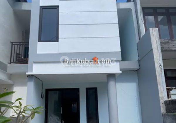 Prm.003.mja.jm.b3 Dijual Rumah 2 Lantai di Esternland Residence Jl Taman Jimbaran 1