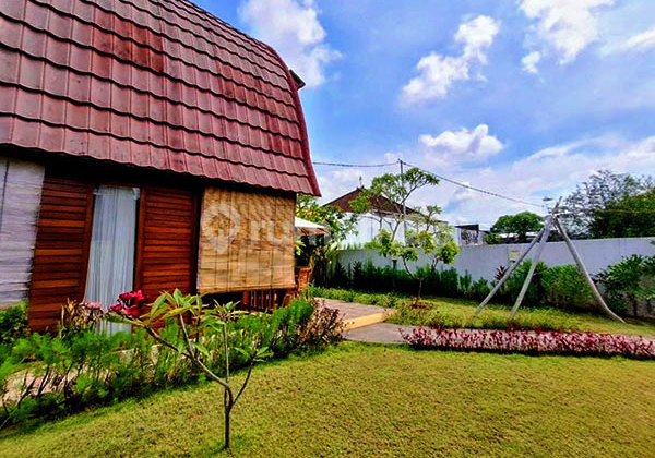AMR-005.DNY | Unique Barn-Style House for Rent in Peguyangan Kaja, North Denpasar 2