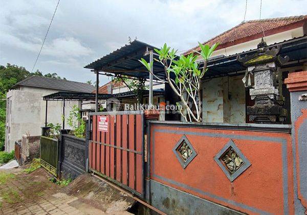 AMS-009.BL | Dijual Rumah Perumahan di Jl Majapahit Denbantas 1