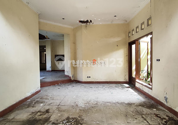 AMS-212.BL | Dijual Murah Rumah Strategis 4 Kamar Jl Pidada Ubung Denpasar Utara 2