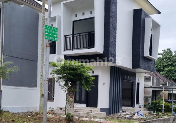 AMS.072.RGL | Jual Rumah Lantai 2 Murah Efek Pandemi Covid 19 di Pusat Kota Tabanan