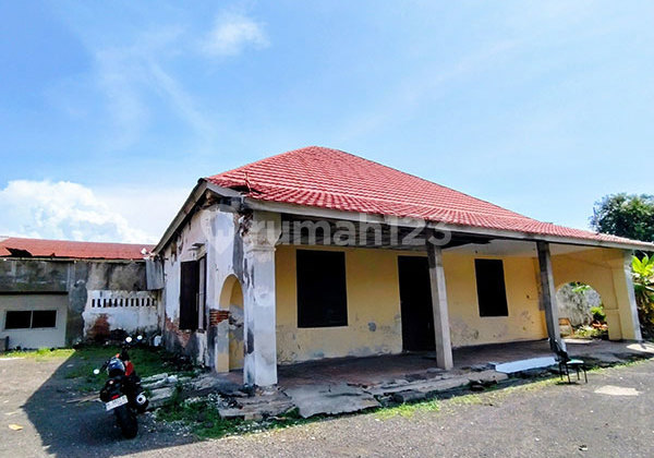 For Rent: Warehouse with Large 15 Are Yard on Pulau Riau Street, Kampung Baru Singaraja