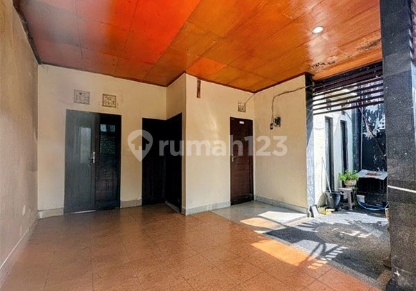 [Amr-254.Pas] Furnished 2-Bedroom Rental House on North Nangka Street, Tonja Denpasar 2