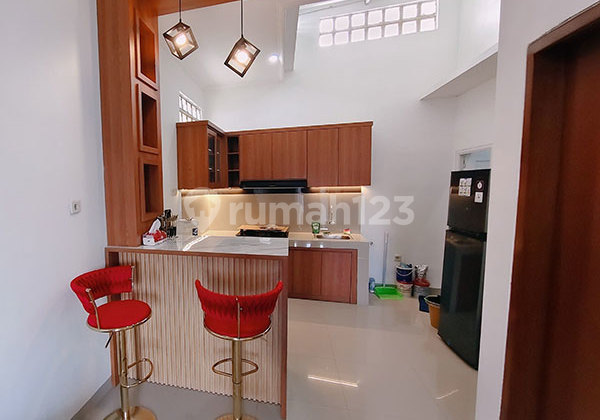 [AMR-305.OK] Comfortable, Strategic, and Fully Furnished House in West Teuku Umar Area