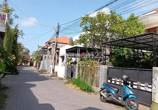 AMR-067.TYN | Rumah sewa 3 Kamar di Sesetan Denpasar 2