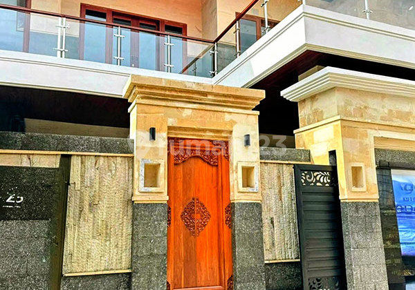 For Yearly Rent - 3 Bedroom Villa In Sanur Kauh