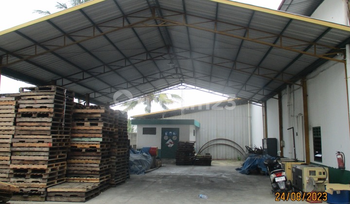 Factory for sale, ready to operate, 8km from Cikande toll exit Factory for sale, ready to operate, 8km from Cikande toll exit