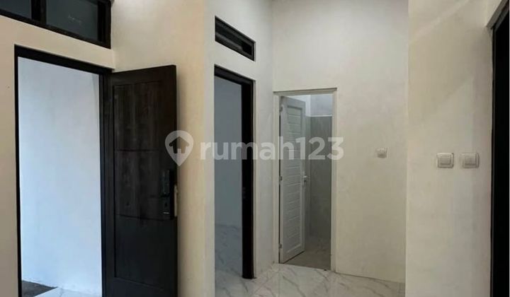 Flood-Free House Ciwastra Bandung 3 2